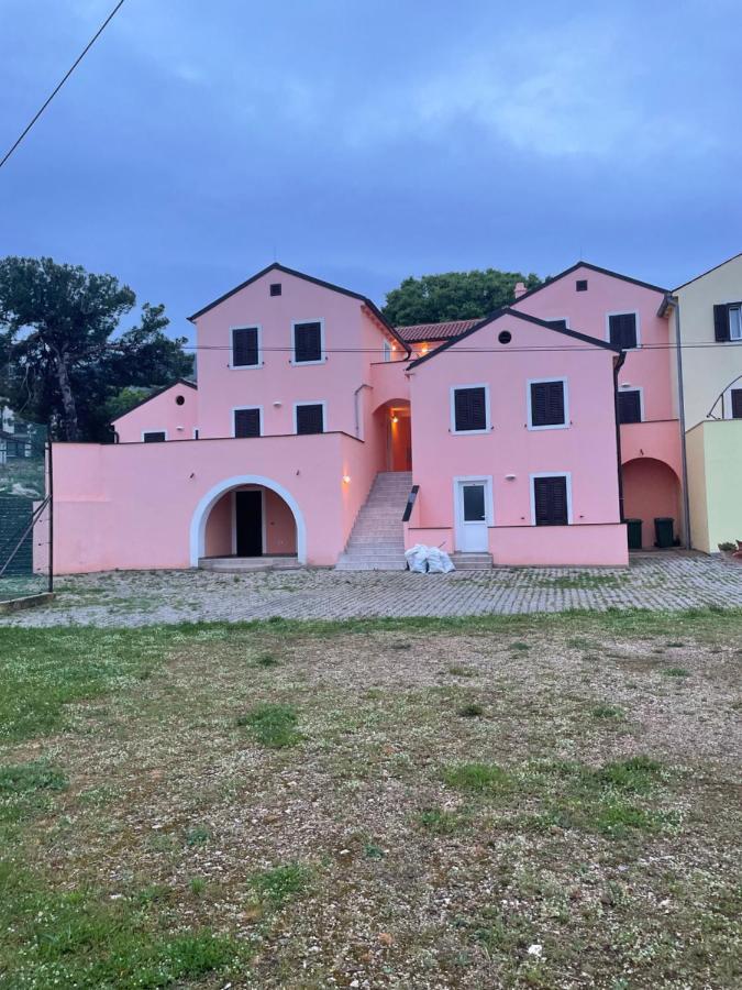 Appartamento Oaza Nerezine Esterno foto